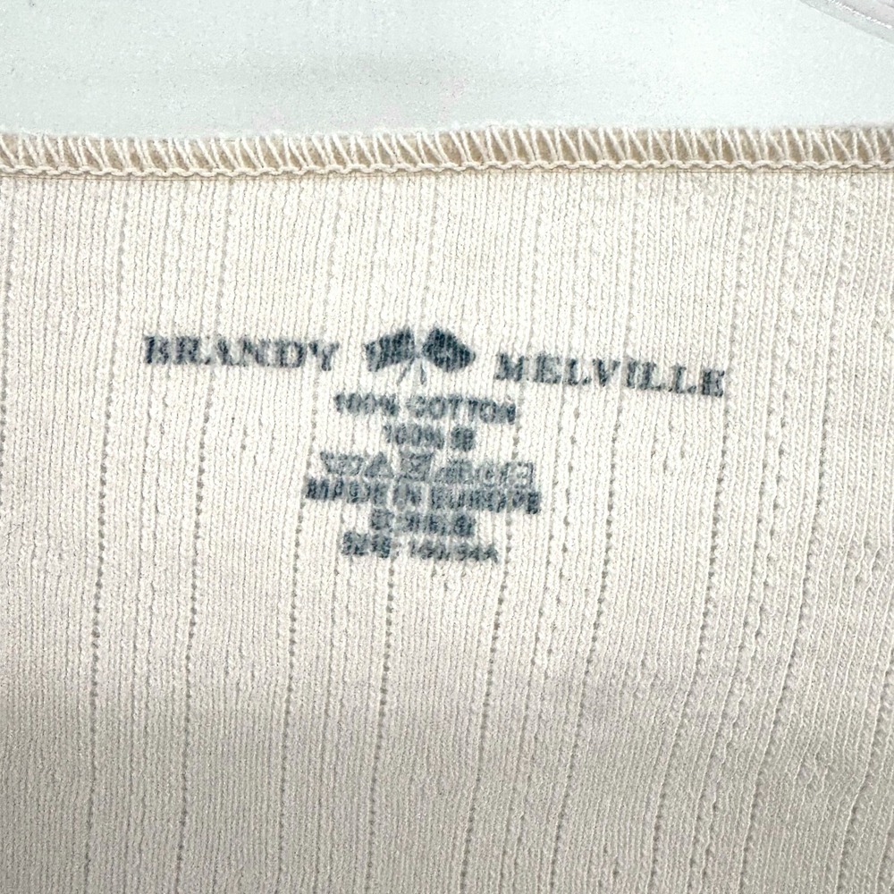 Brandy Melville Pointelle Crop Top Womens OS Cream Long Sleeve Scoop Neck Basic - Picture 3 of 7